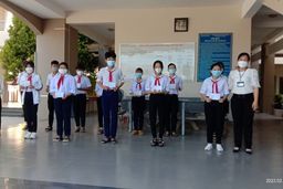 Trường THCS Nguyễn Huệ, huyện Long Điền thực hiện công trình “Vì đàn em thân yêu” hỗ trợ chi phí học tập cho học sinh vượt khó khăn