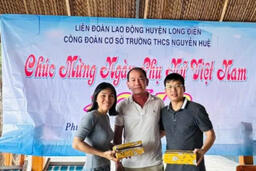 TRƯỜNG THCS NGUYỄN HUỆ TỔ CHỨC HOẠT ĐỘNG KỶ NIỆM 94 NĂM NGÀY PHỤ NỮ VIỆT NAM 20/10/2024